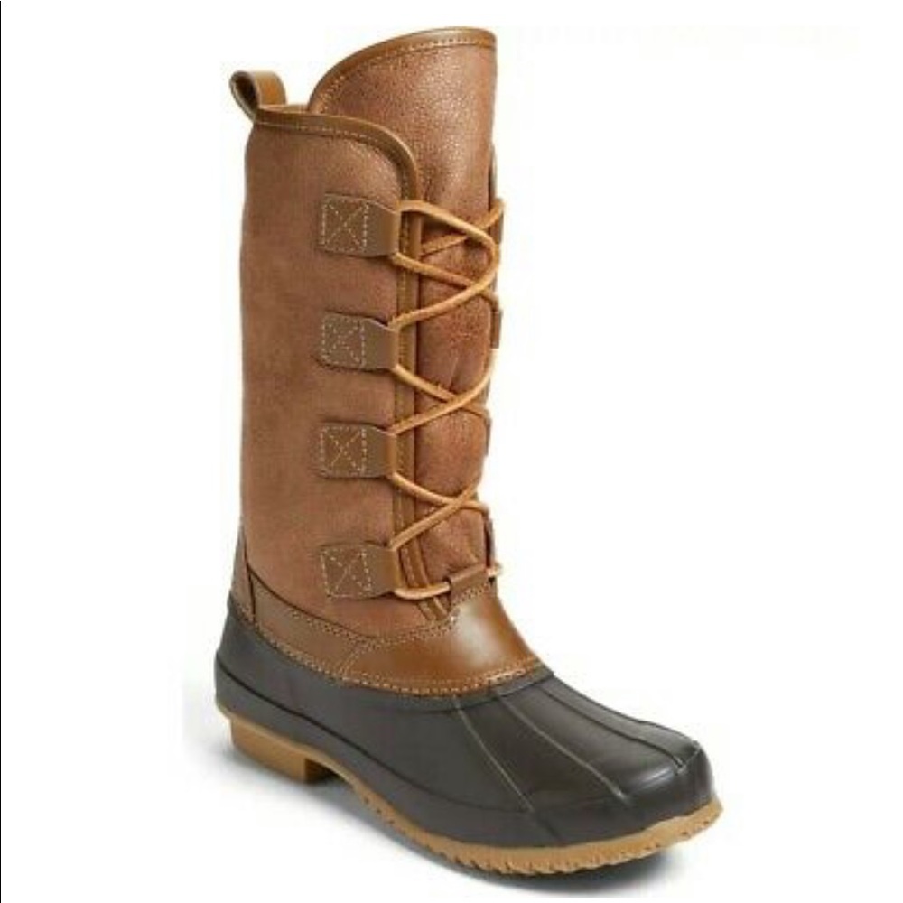 Beautiful nwot Tory Burch boots